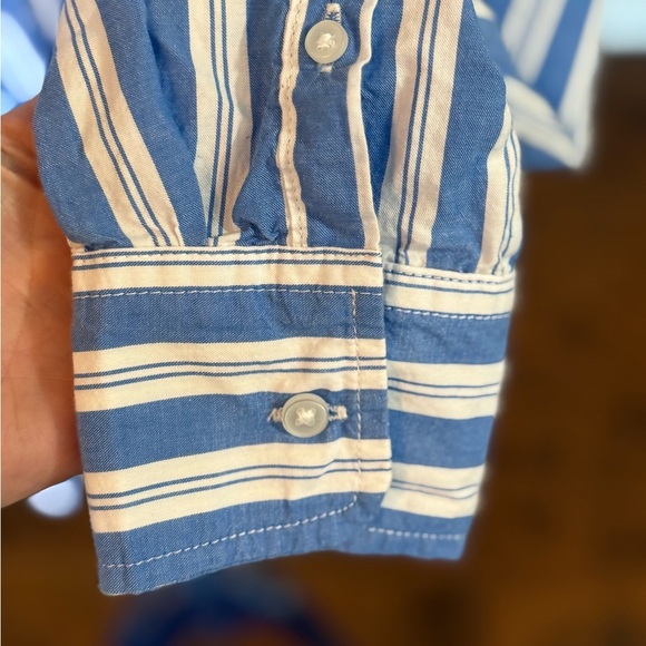 Women’s Old Navy Blue and White Striped Casual Shirt, Size Large - Picture 11 of 14